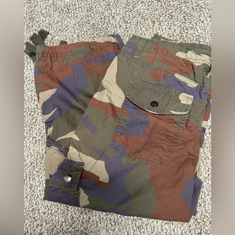 Cute Camo Capris!